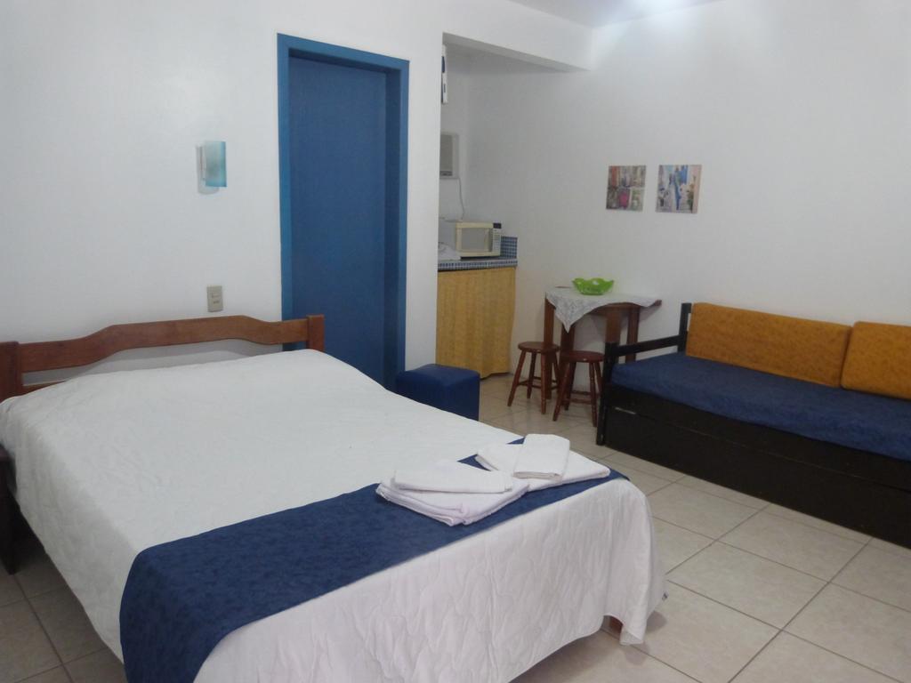 Las Palmas Residencial Hotel ฟลอเรียนอโปลิส ภายนอก รูปภาพ